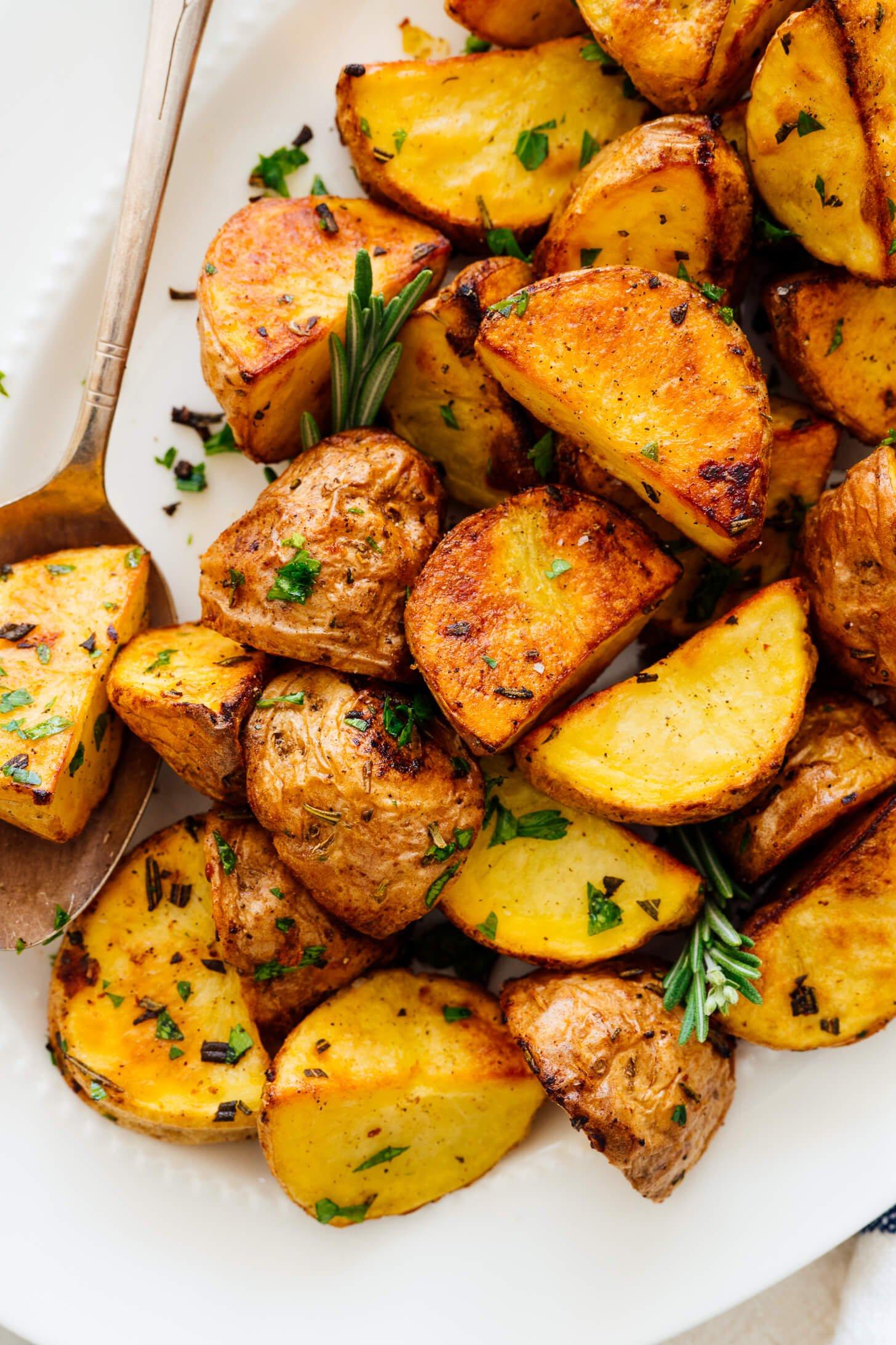 perfectly roasted potatoes ready to serve