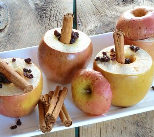 apple slices and cinnamon sticks