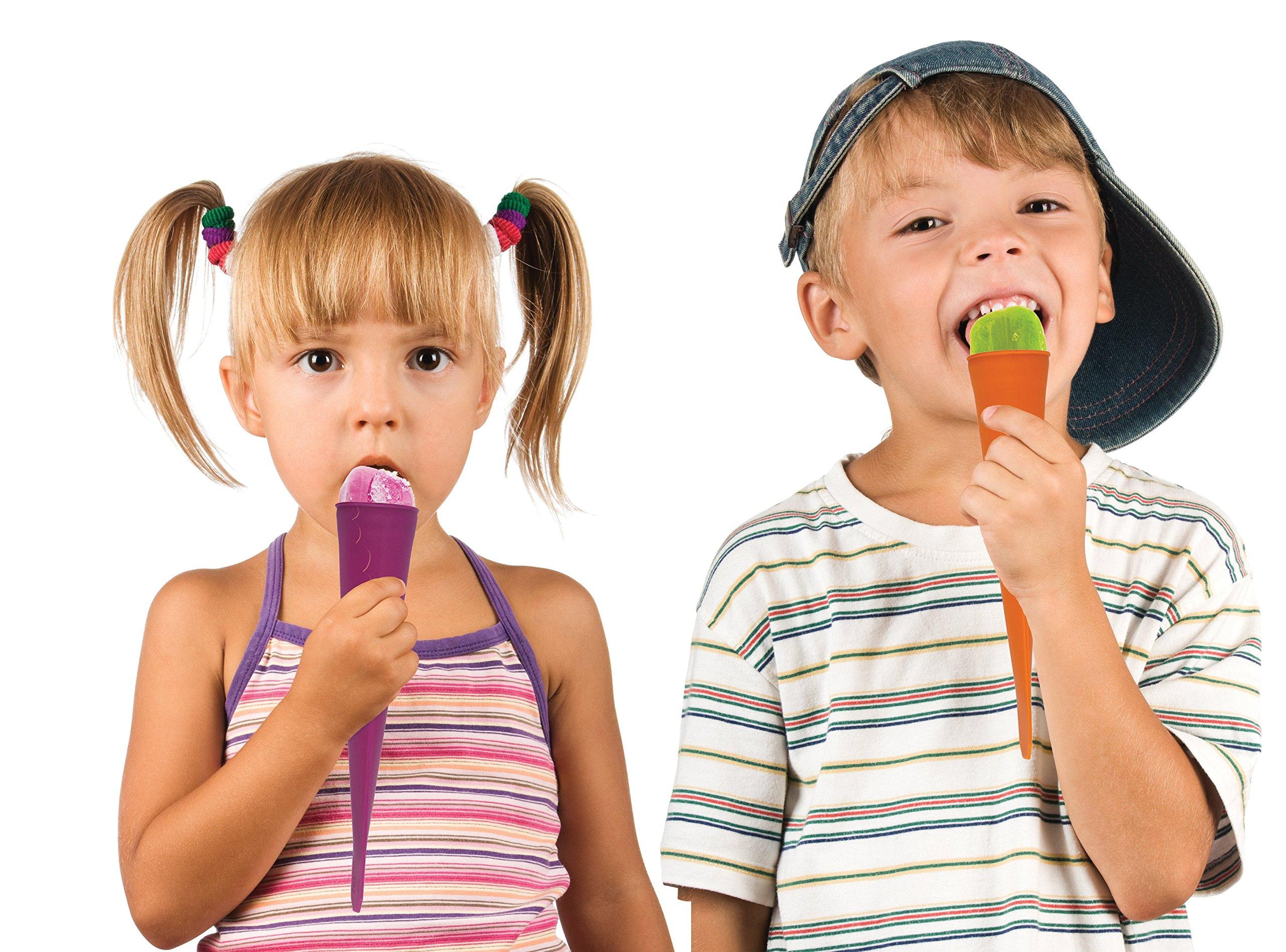 close-up of a person making ice pops in the kitchen