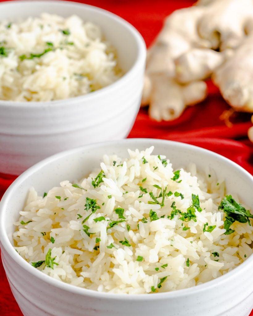 close up of ginger garlic rice in an instant pot