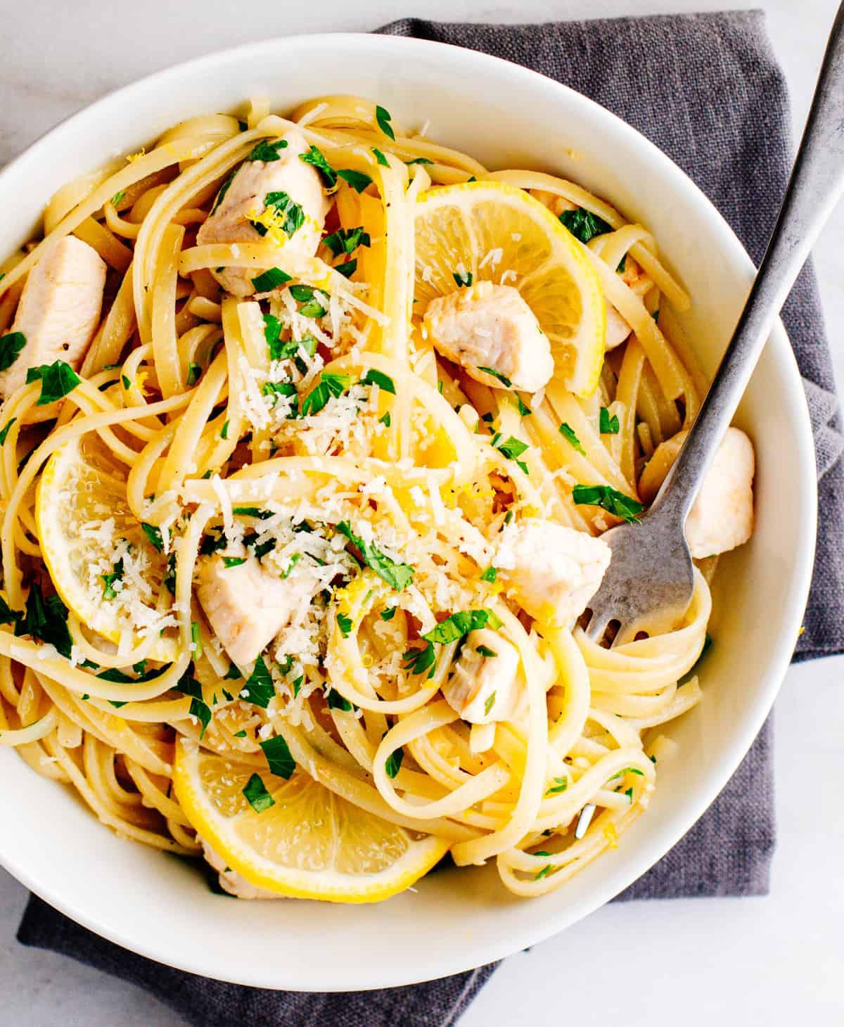 lemon garlic chicken gluten-free pasta dish