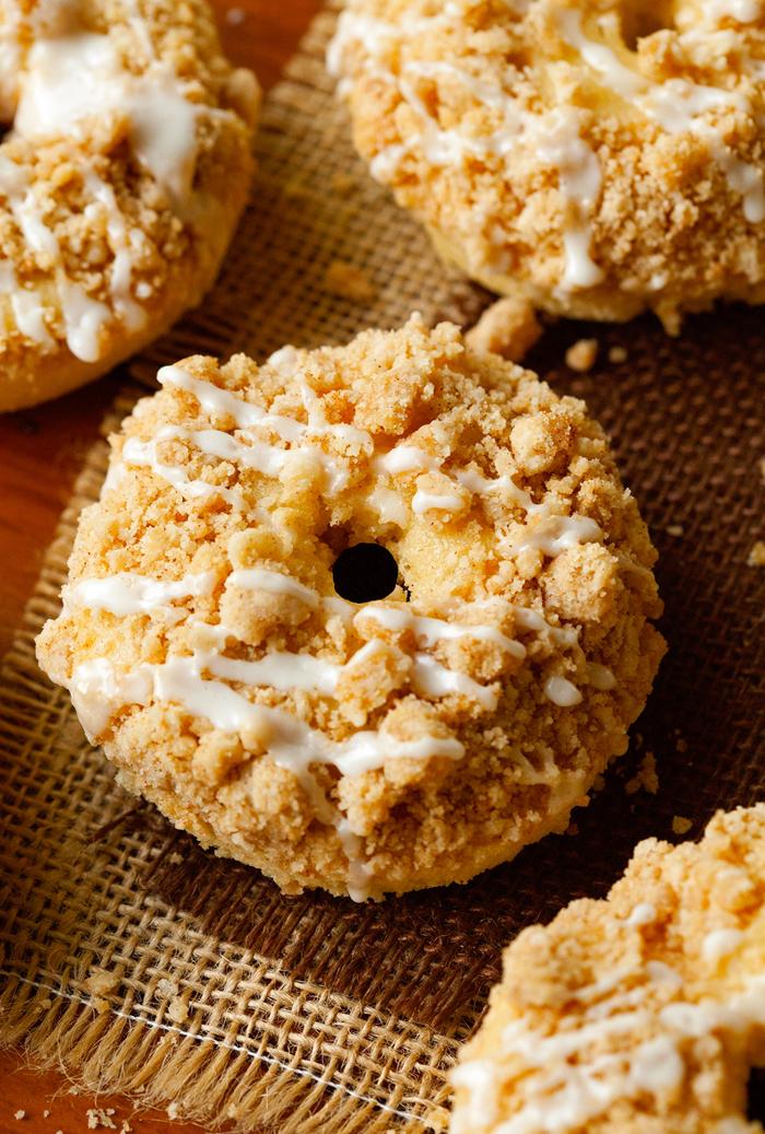 coffee cake donuts with streusel topping