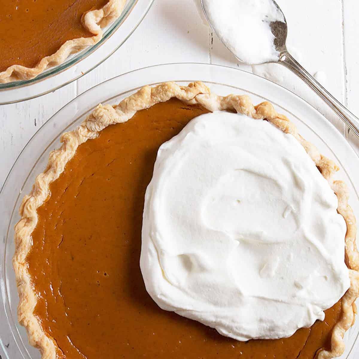 pumpkin pie with whipped cream