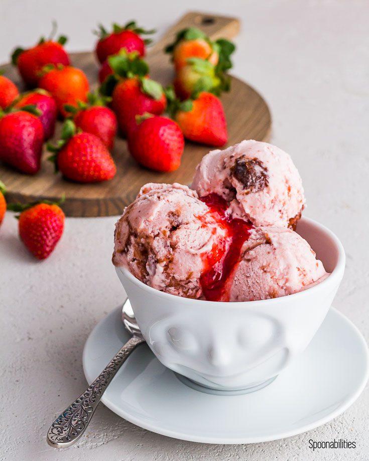 homemade strawberry balsamic ice cream in a bowl