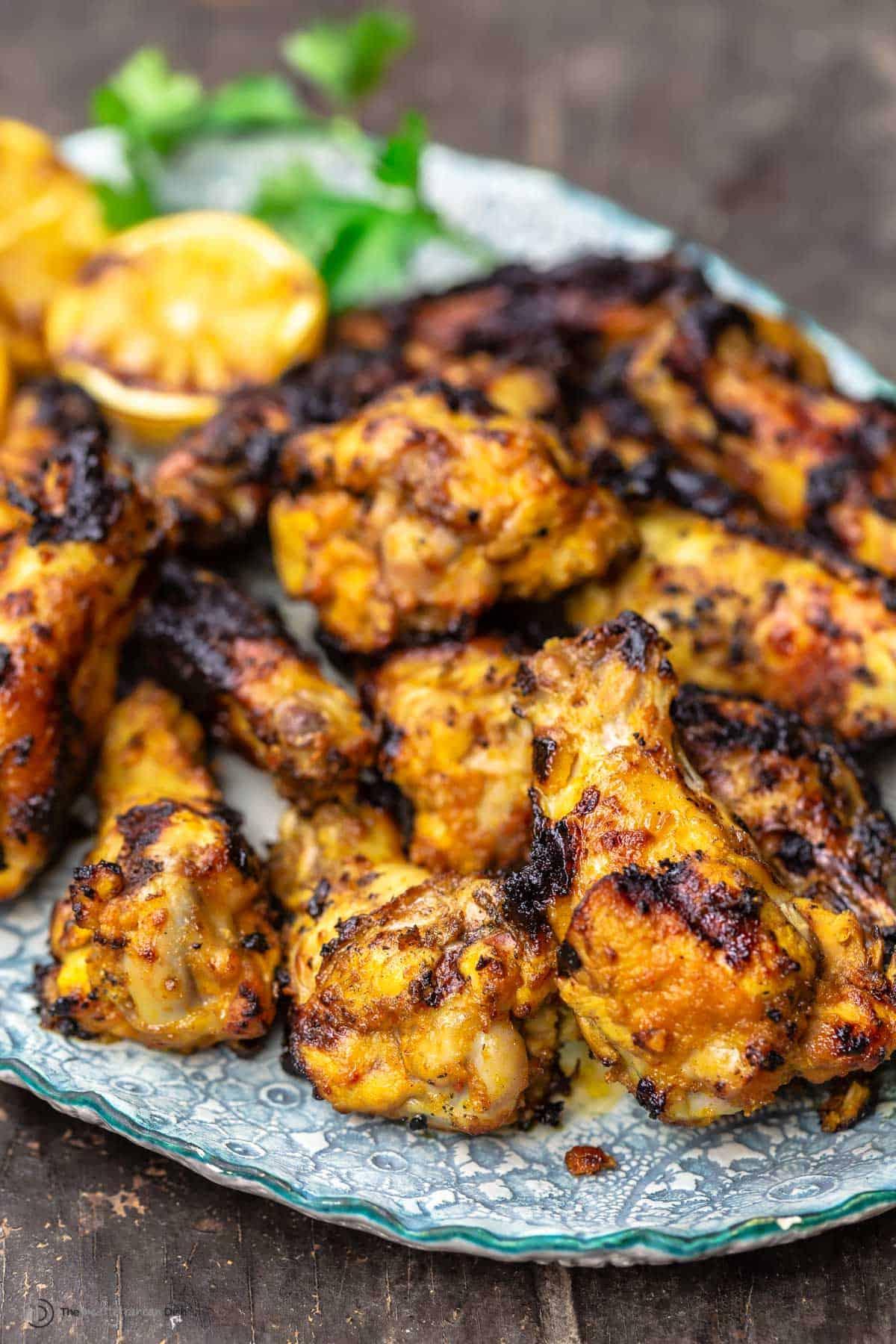 delicious grilled chicken wings