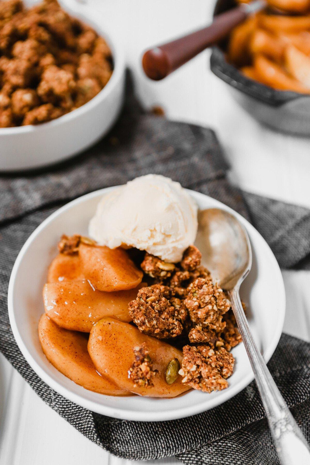 deconstructed apple crisp served in bowls