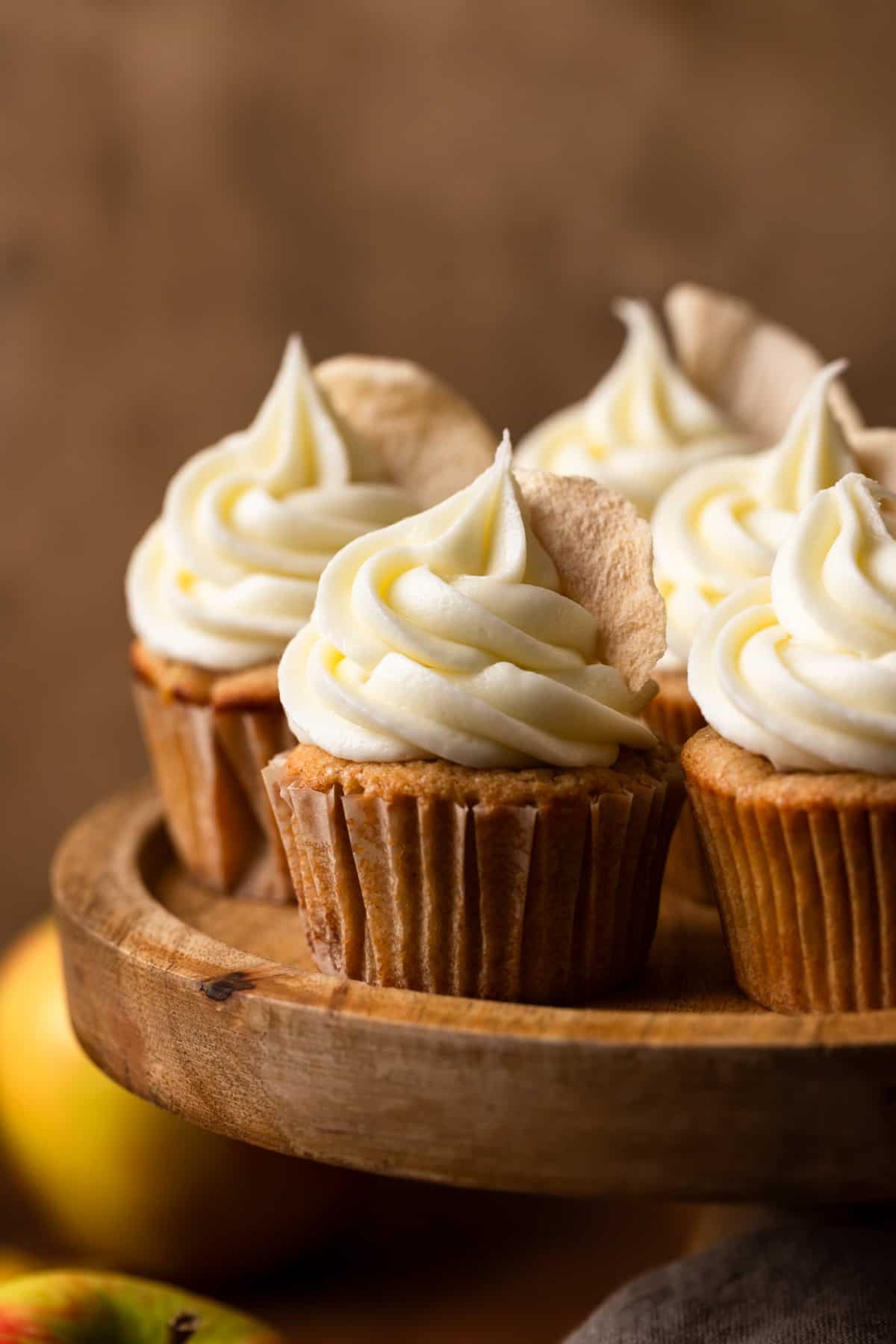 apple spice latte cupcakes with creamy frosting and cinnamon sprinkles