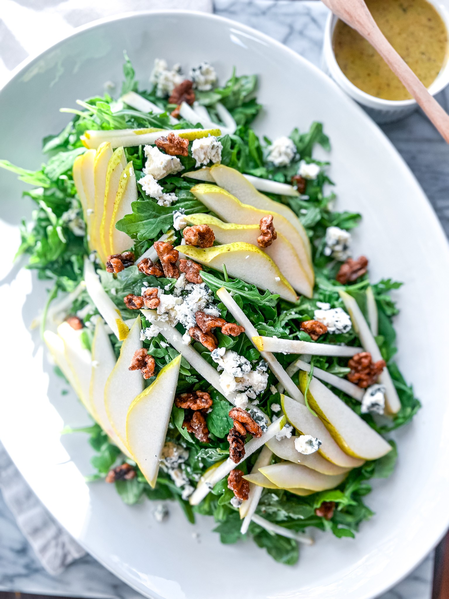arugula tabbouleh salad with pears and gorgonzola
