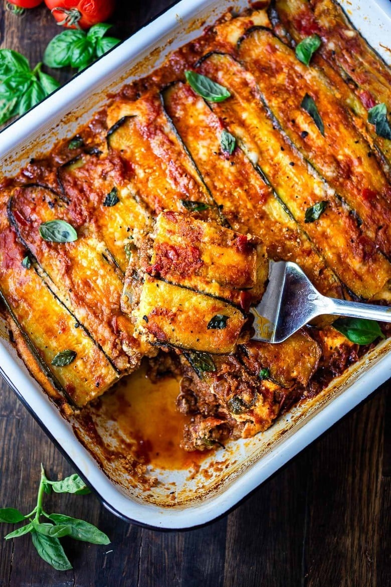 Low-carb zucchini lasagna with creamy tomato sauce